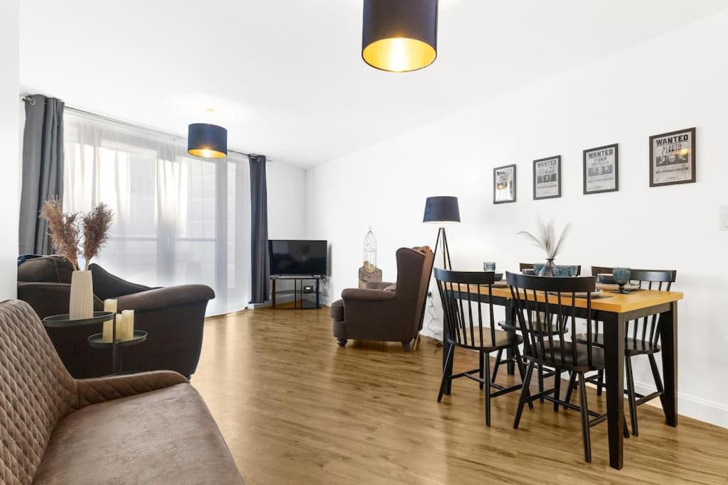 Magical - 2bed Apartment- Centre-free Parking * Birmingham